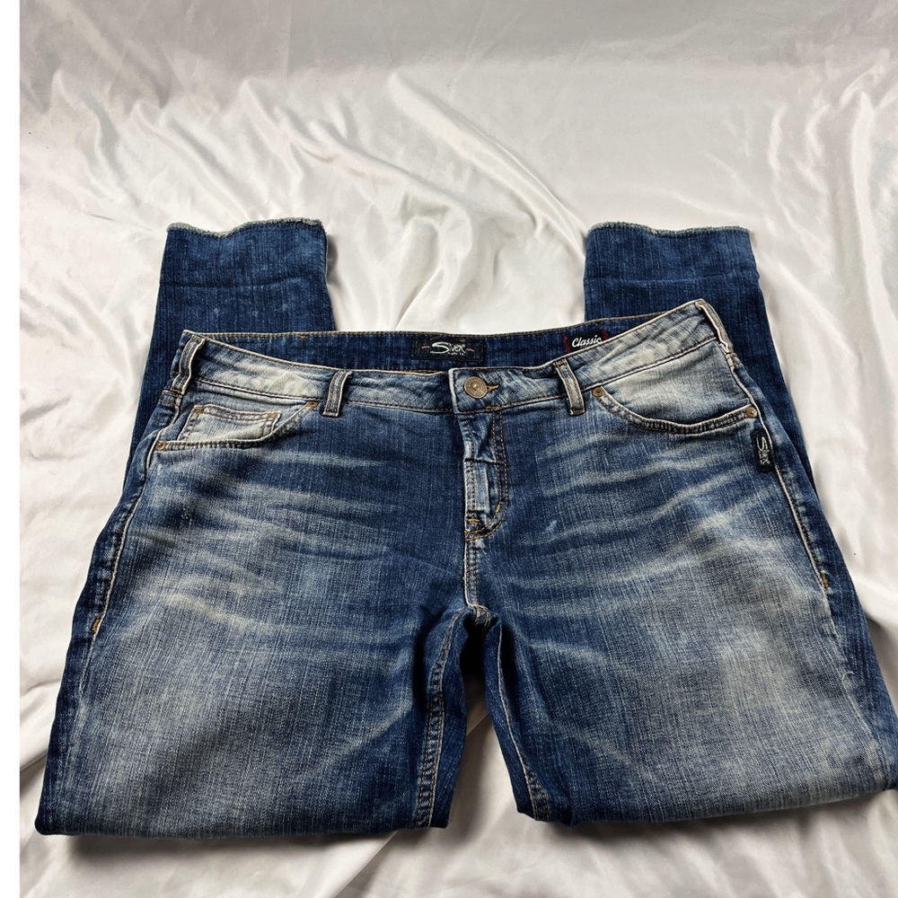 Silver Jeans brand, Girlfriend fit/style, size 33/27